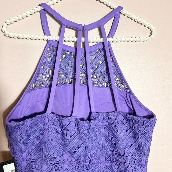 Guess Strappy Halter Dress - Picture 7 of 8